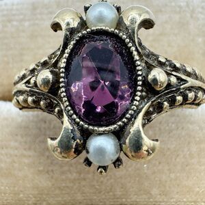 Vtg Avon Queensbury Purple Faux Amethyst Ring Victorian Revival Size 5-6.5